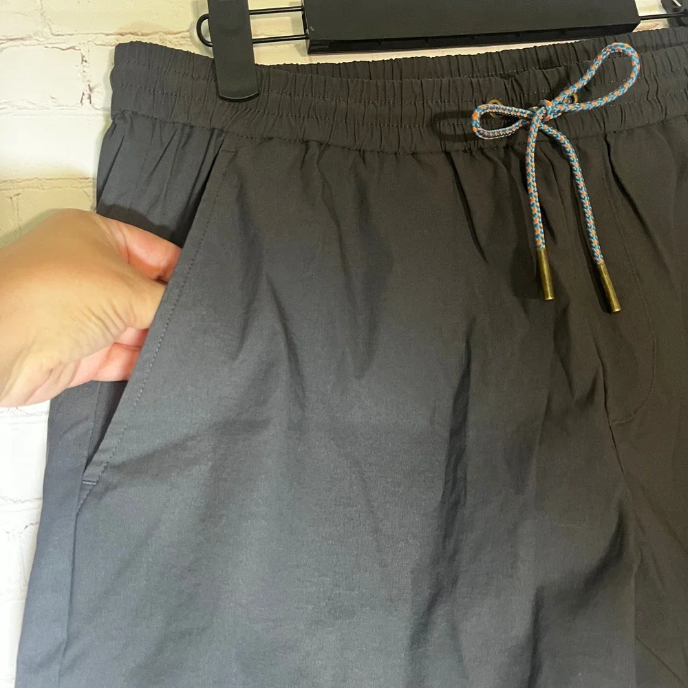 Moosejaw Men Charcoal Grey The Moosejaw‎ Short Recycled Nylon Stretch Hiking Med